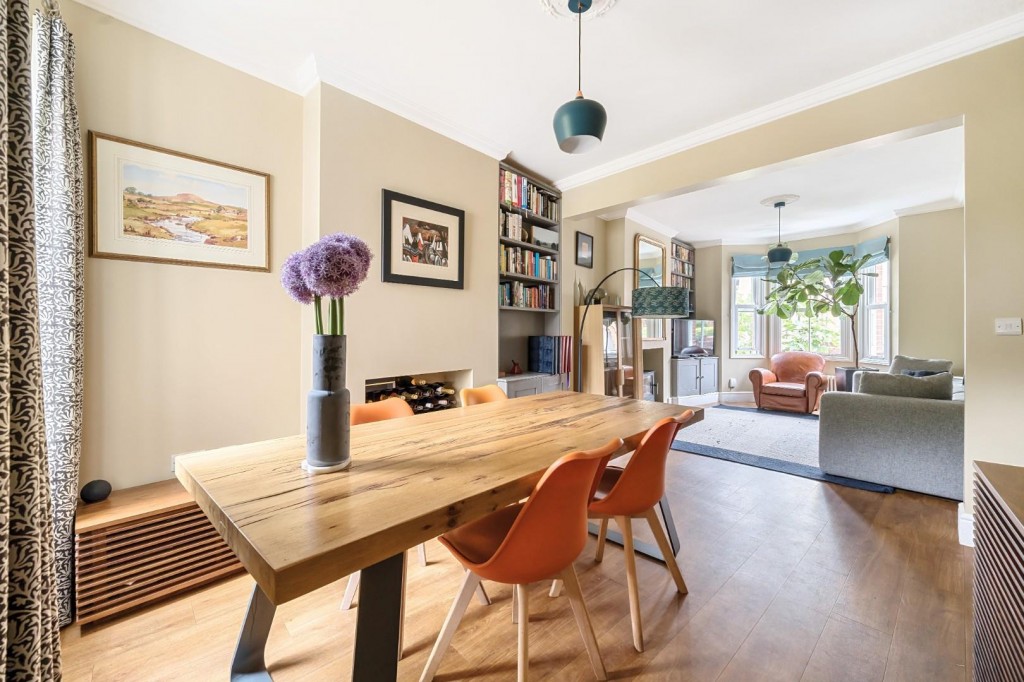 Springfield Road, Windsor, 4 bedroom, House End Terrace